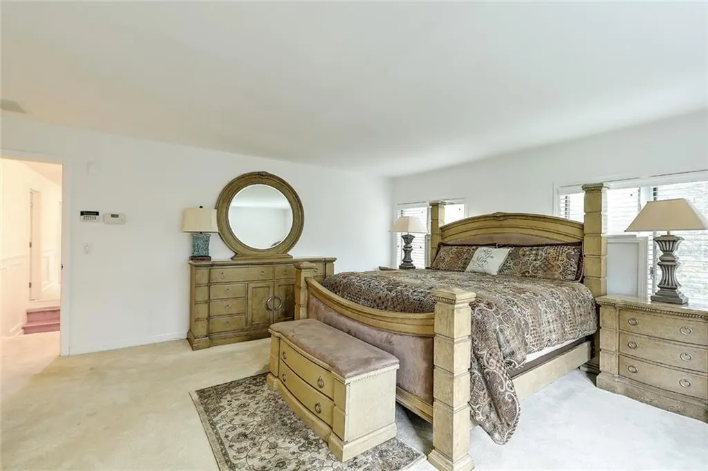 3 Spinnaker Drive Barrington RI 02806