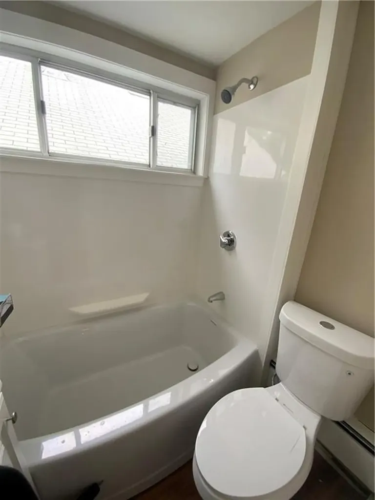 14 Coutu Court West Warwick RI 02893