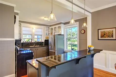 82 Maple Drive South Kingstown RI 02879