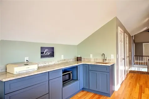 82 Maple Drive South Kingstown RI 02879