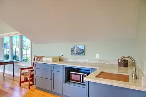 82 Maple Drive South Kingstown RI 02879