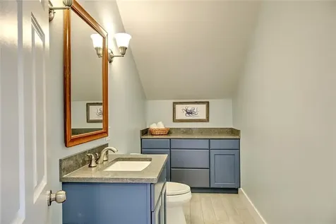 82 Maple Drive South Kingstown RI 02879