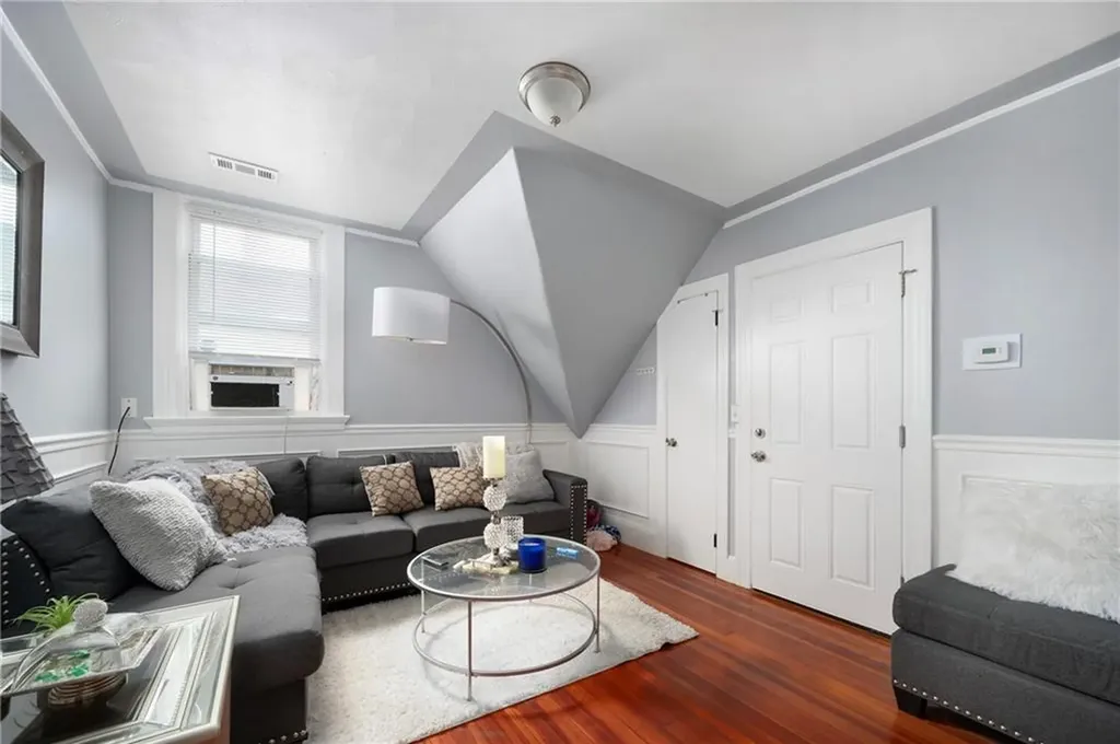 165 Norwood Avenue Cranston RI 02905