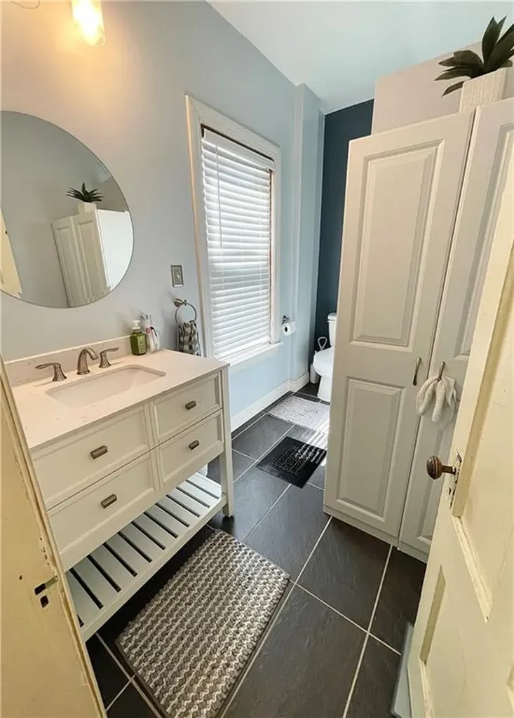16 Pomona Avenue Providence RI 02908