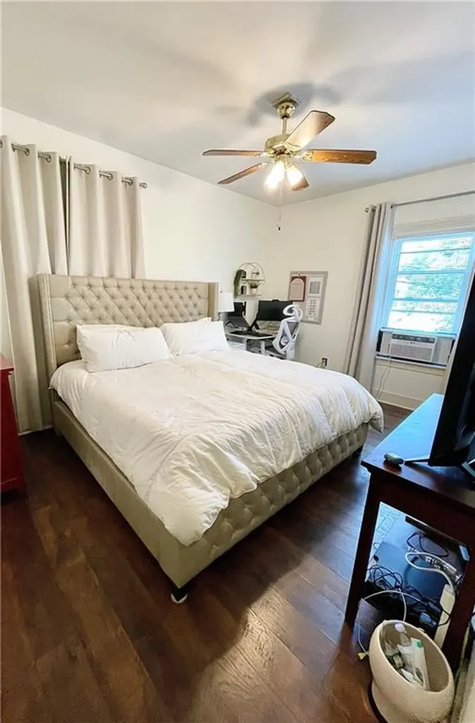 16 Pomona Avenue Providence RI 02908