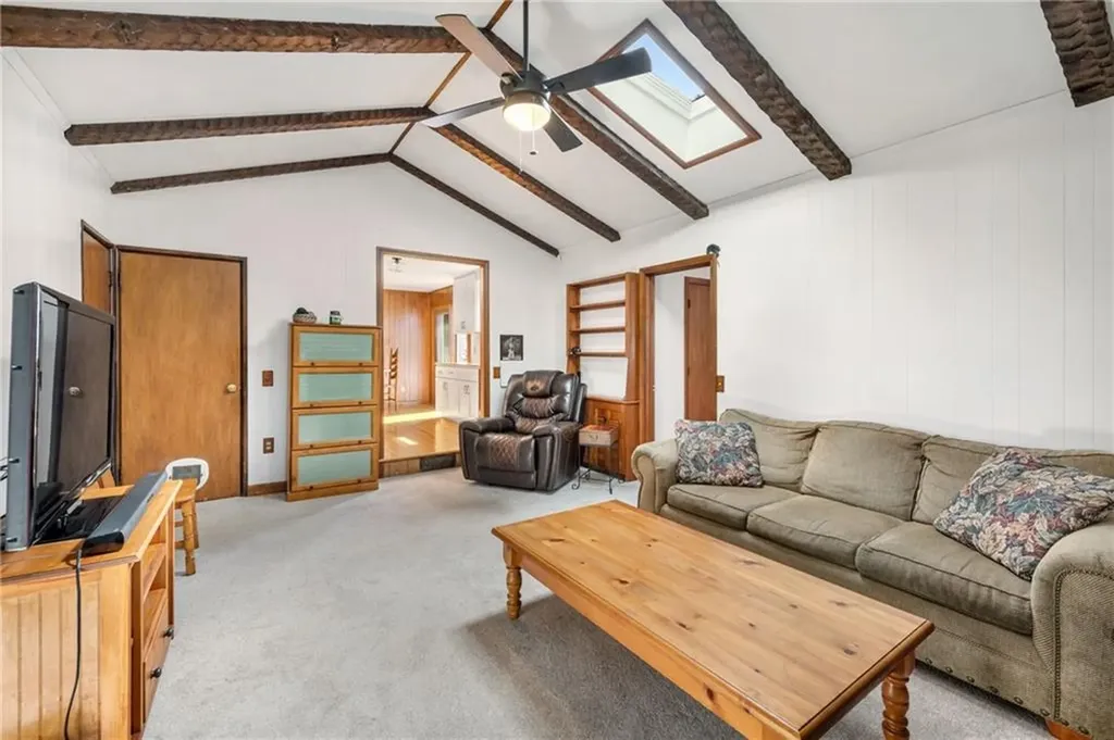 25 Ferncrest Drive East Providence RI 02915