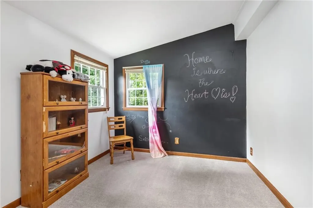 25 Ferncrest Drive East Providence RI 02915