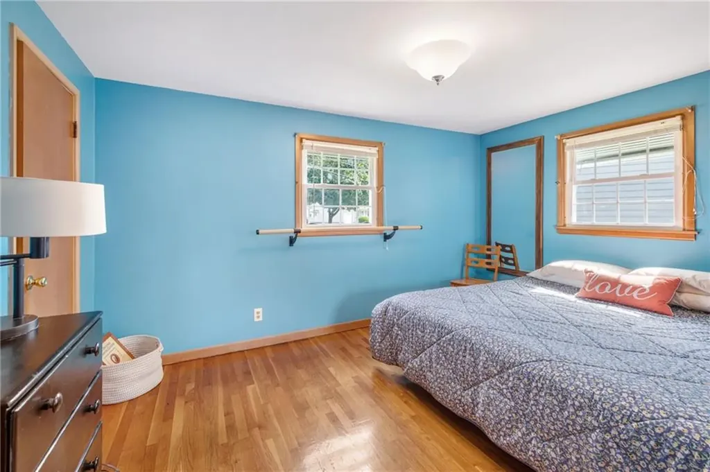 25 Ferncrest Drive East Providence RI 02915