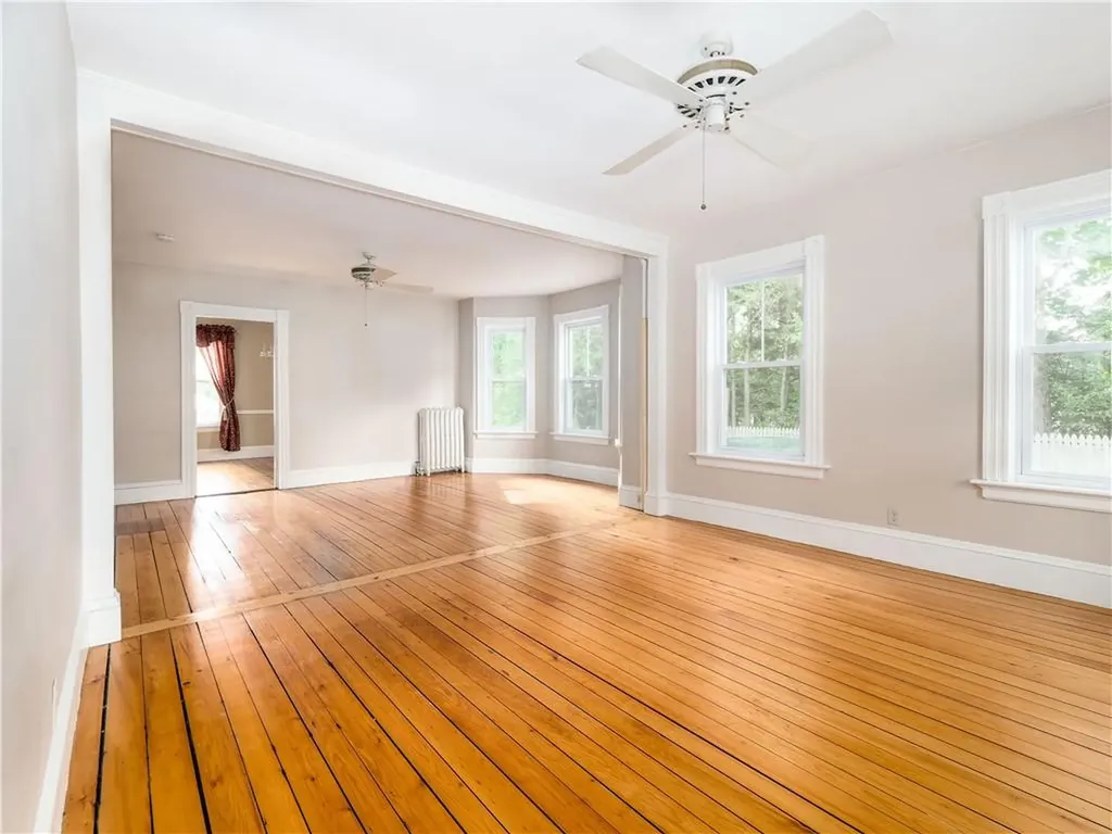 17 Maple Street Coventry RI 02816