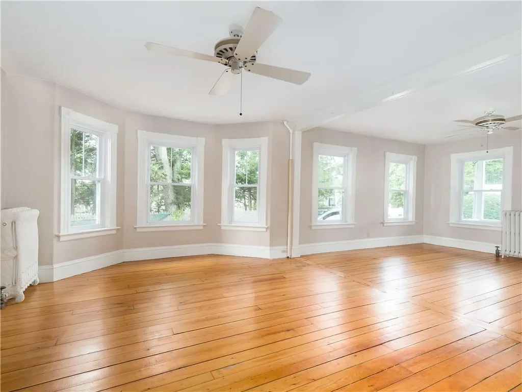17 Maple Street Coventry RI 02816