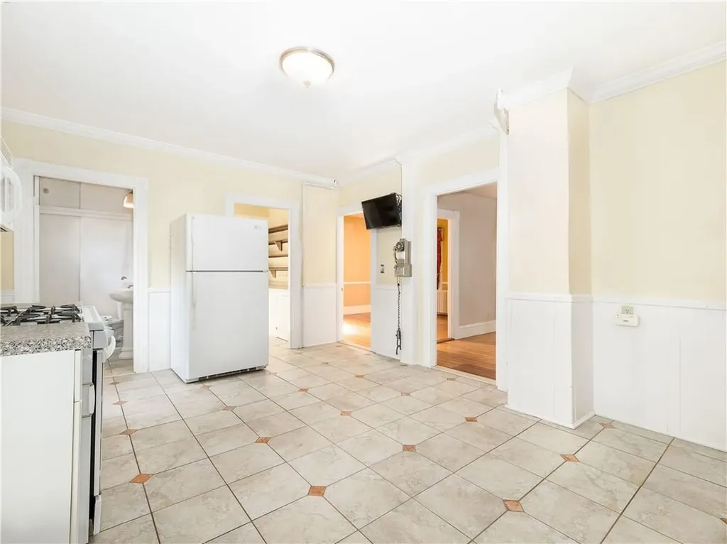 17 Maple Street Coventry RI 02816