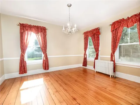 17 Maple Street Coventry RI 02816