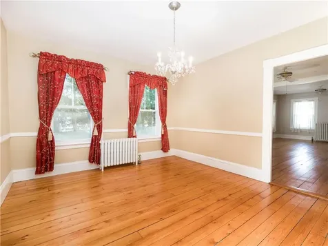 17 Maple Street Coventry RI 02816