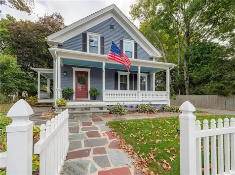 17 Maple Street Coventry RI 02816