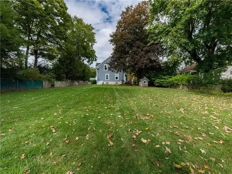 17 Maple Street Coventry RI 02816