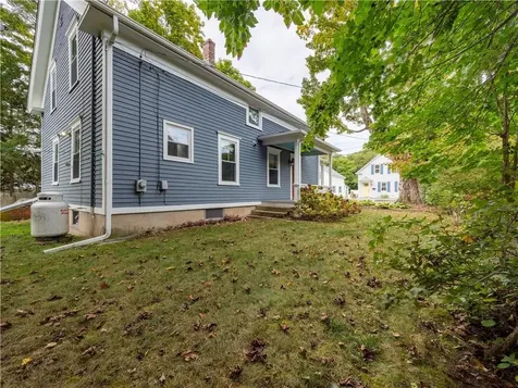 17 Maple Street Coventry RI 02816