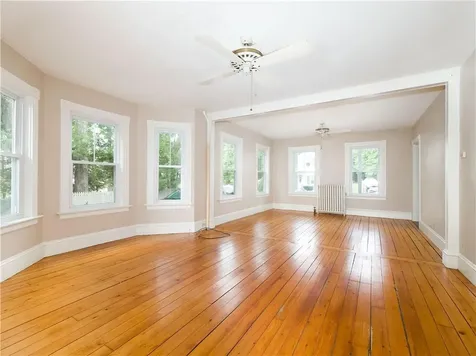 17 Maple Street Coventry RI 02816