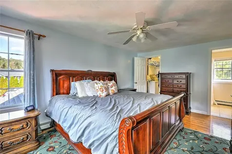 15 Sharon Drive Cumberland RI 02864