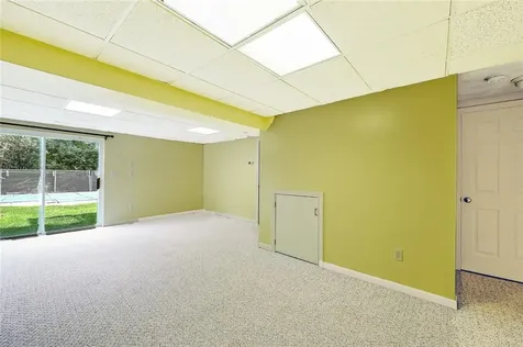 15 Sharon Drive Cumberland RI 02864