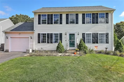 15 Sharon Drive Cumberland RI 02864