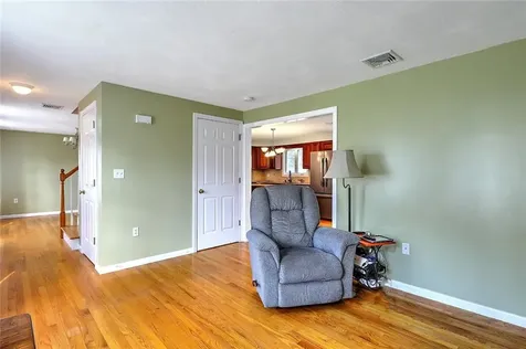 15 Sharon Drive Cumberland RI 02864