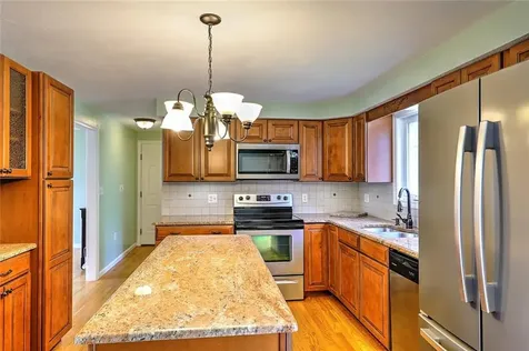 15 Sharon Drive Cumberland RI 02864