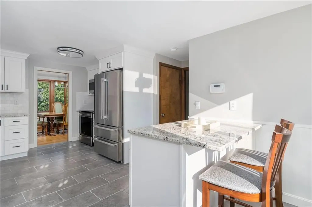 213 Glen Hills Drive Cranston RI 02920