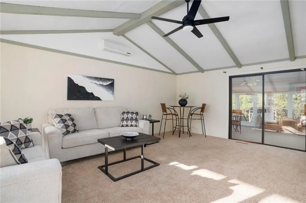 213 Glen Hills Drive Cranston RI 02920