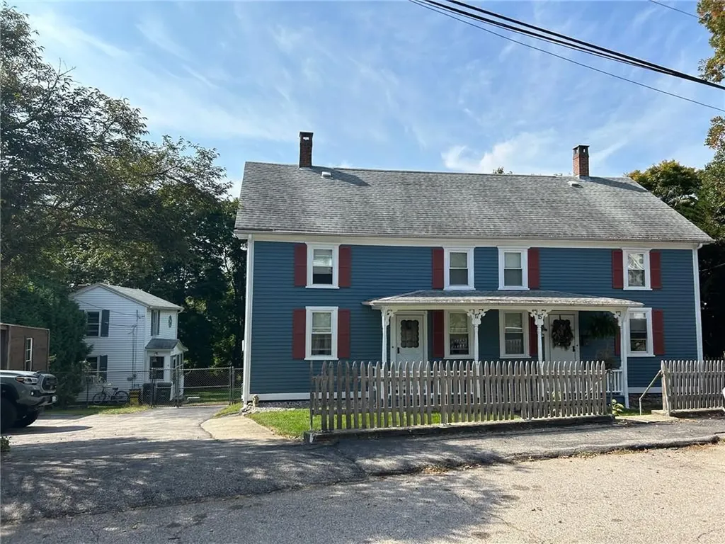 17 Knight Street Coventry RI 02816