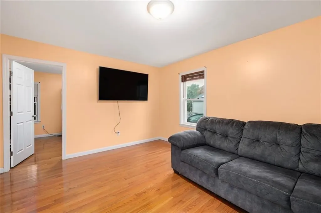 359 Knight Street Woonsocket RI 02895