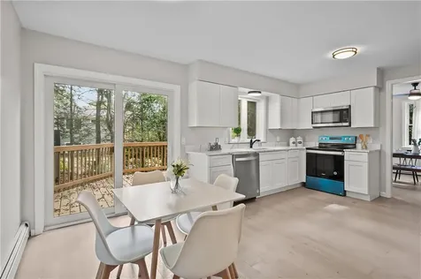 29 Circuit Drive Narragansett RI 02882