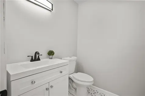 29 Circuit Drive Narragansett RI 02882