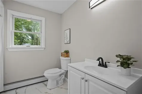 29 Circuit Drive Narragansett RI 02882