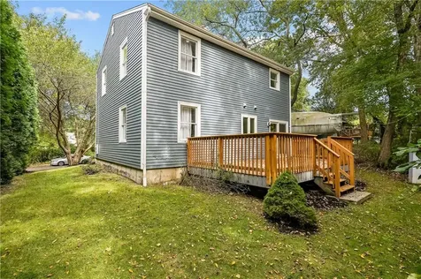 29 Circuit Drive Narragansett RI 02882