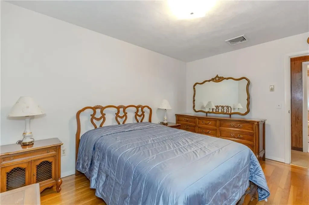 44 Carlisle Street Cranston RI 02920