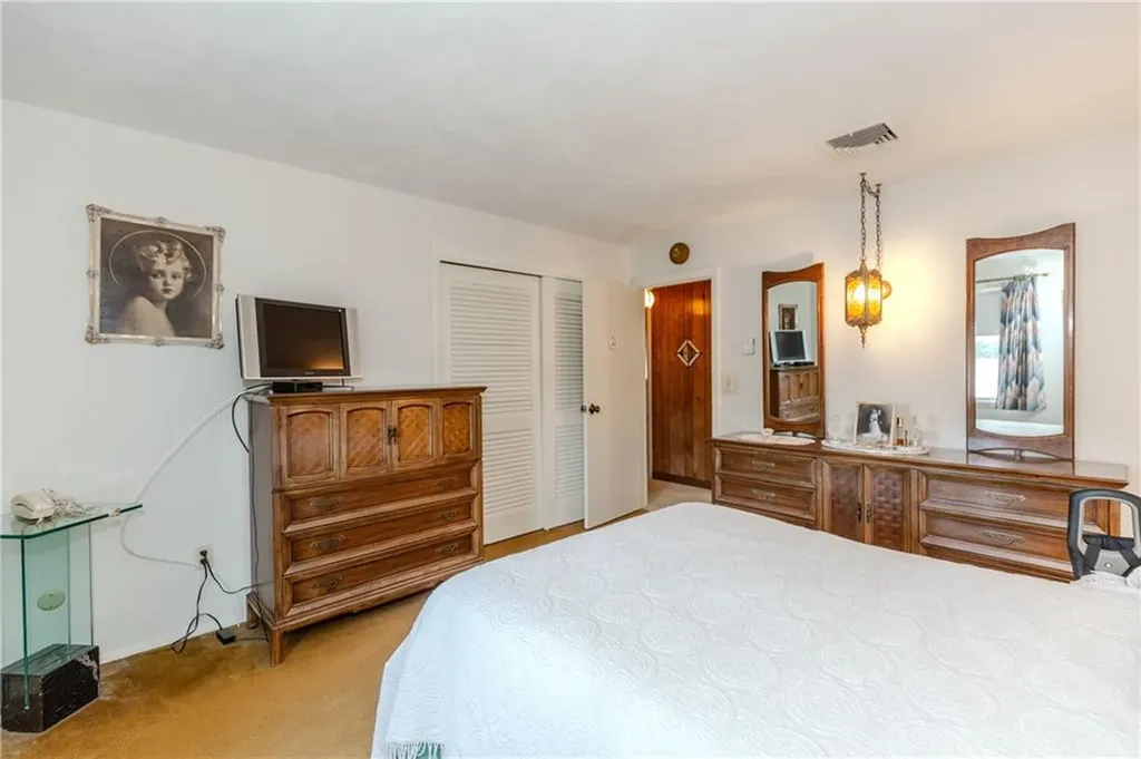 44 Carlisle Street Cranston RI 02920