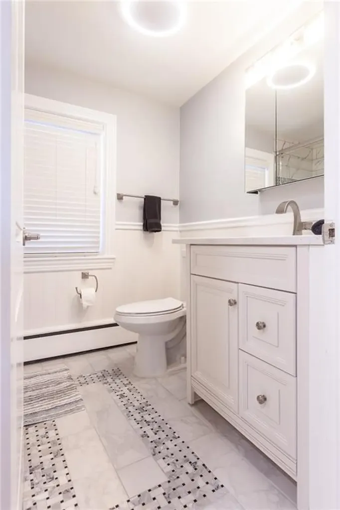 470 Elmgrove Avenue Providence RI 02906