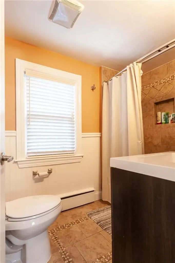 470 Elmgrove Avenue Providence RI 02906