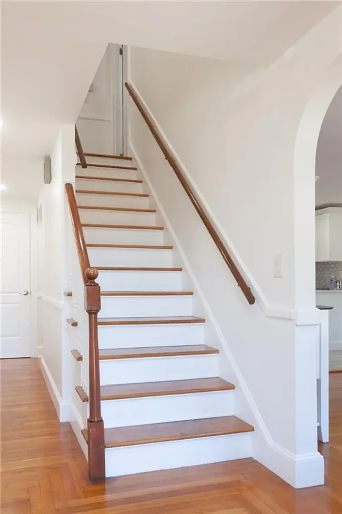 470 Elmgrove Avenue Providence RI 02906