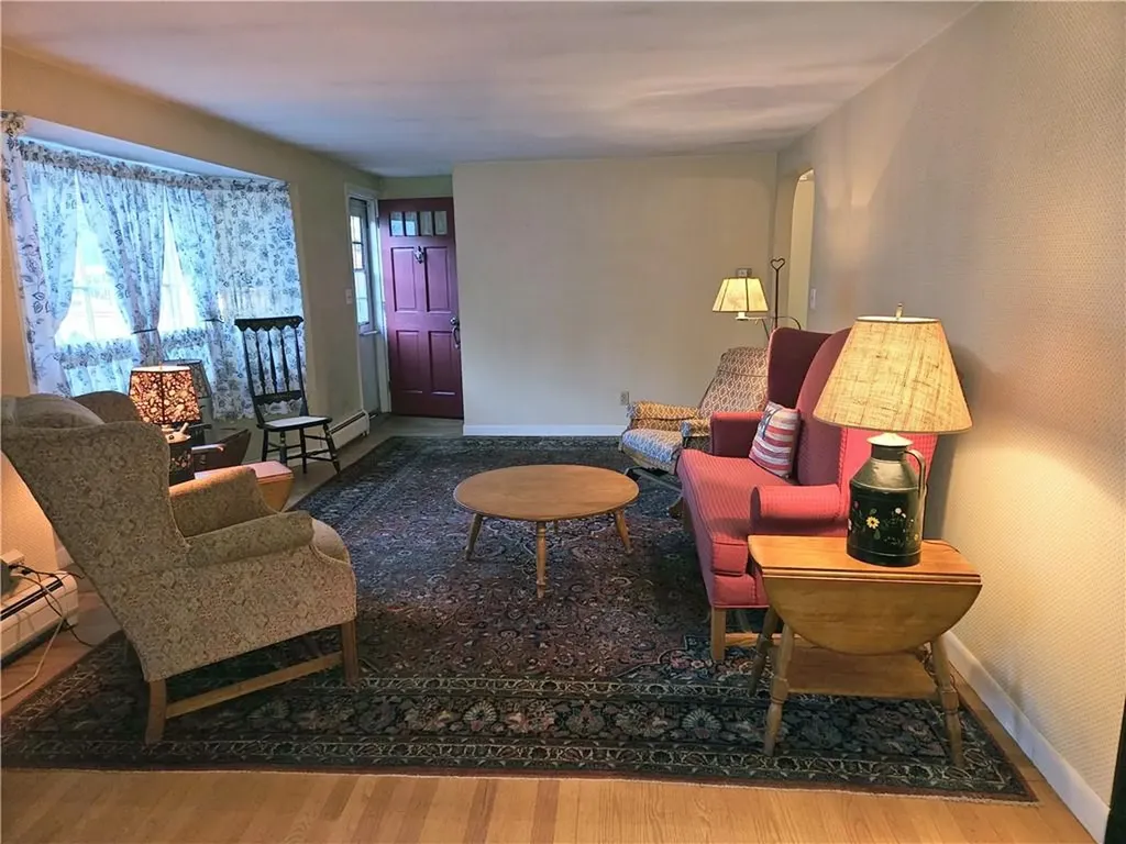 140 Allen Avenue Cranston RI 02910
