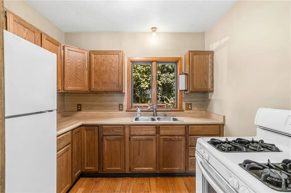 80 Cooper Avenue Woonsocket RI 02895