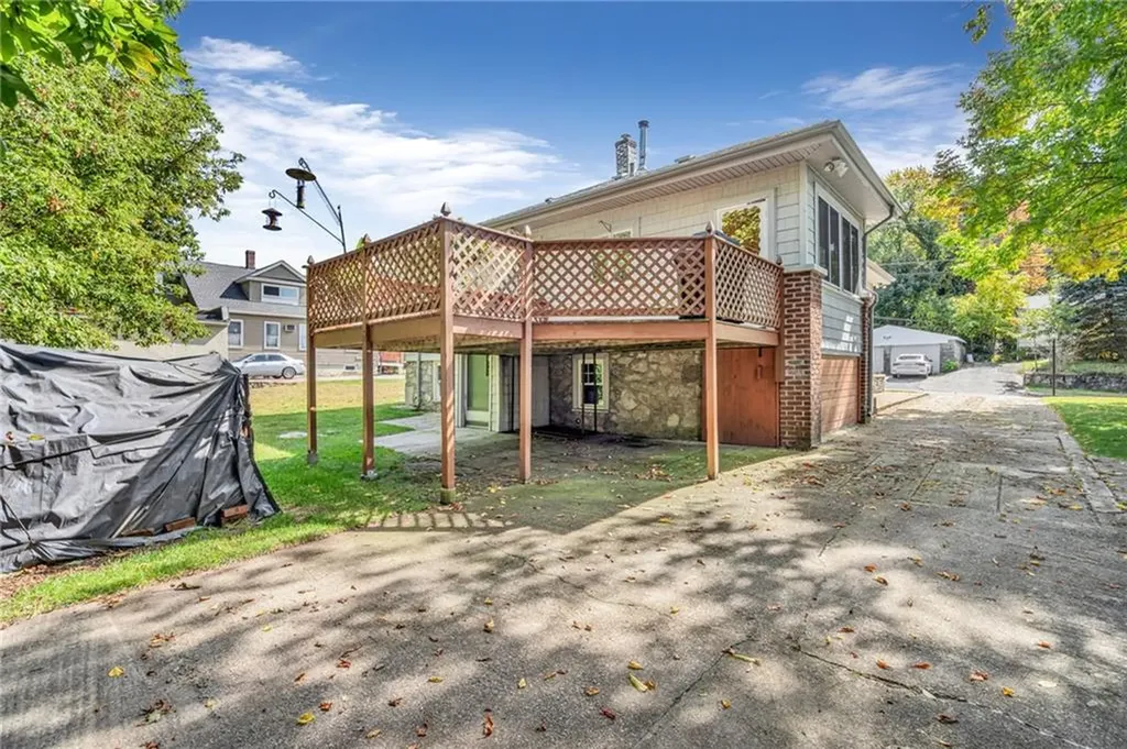 80 Cooper Avenue Woonsocket RI 02895