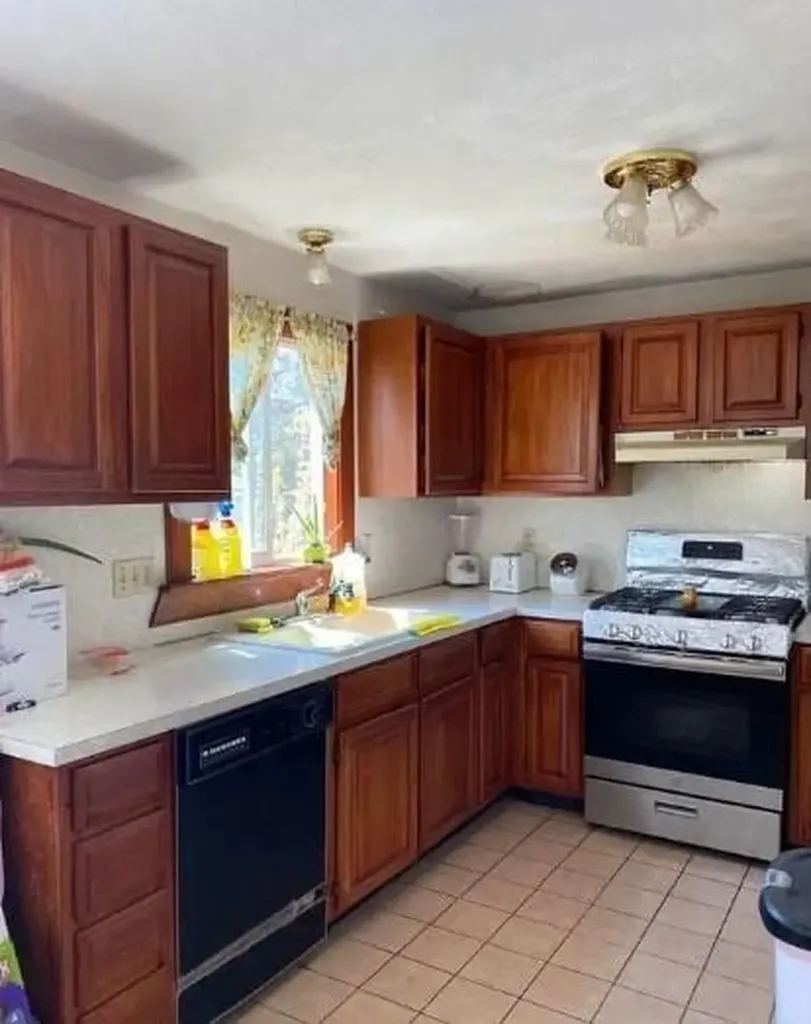 298 Heather Street Cranston RI 02920