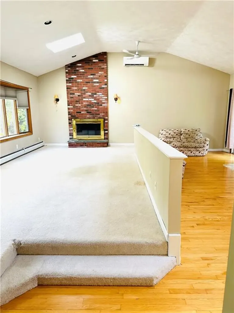 106 Reservoir Road Coventry RI 02816