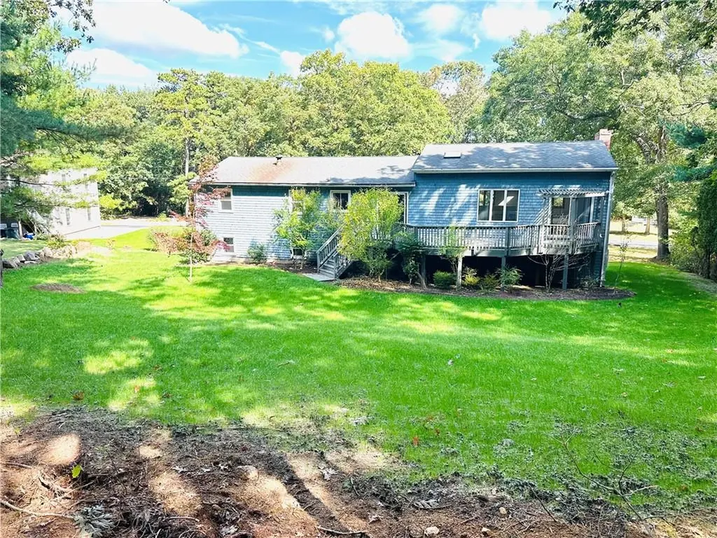 106 Reservoir Road Coventry RI 02816