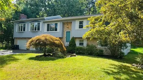 106 Reservoir Road Coventry RI 02816