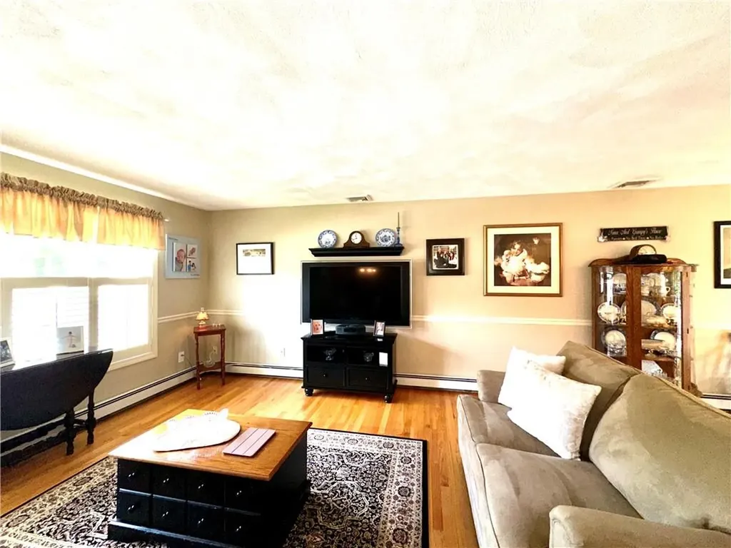 78 Lynde Street Providence RI 02908