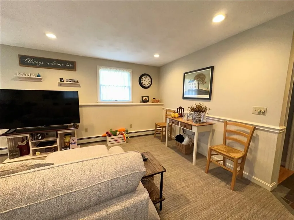 78 Lynde Street Providence RI 02908