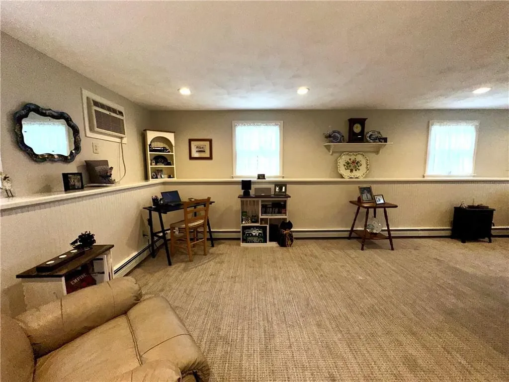 78 Lynde Street Providence RI 02908