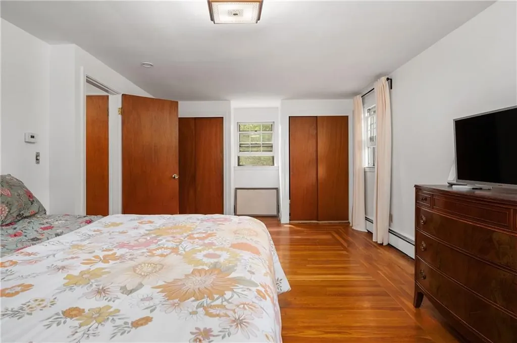120 Old River Road Lincoln RI 02865